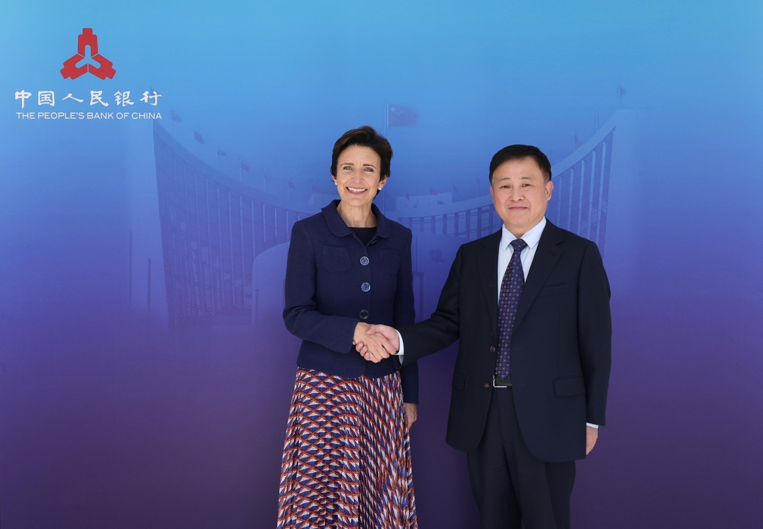 中国人民银行行长潘功胜会见花旗集团董事会主席兼首席执行官范洁恩